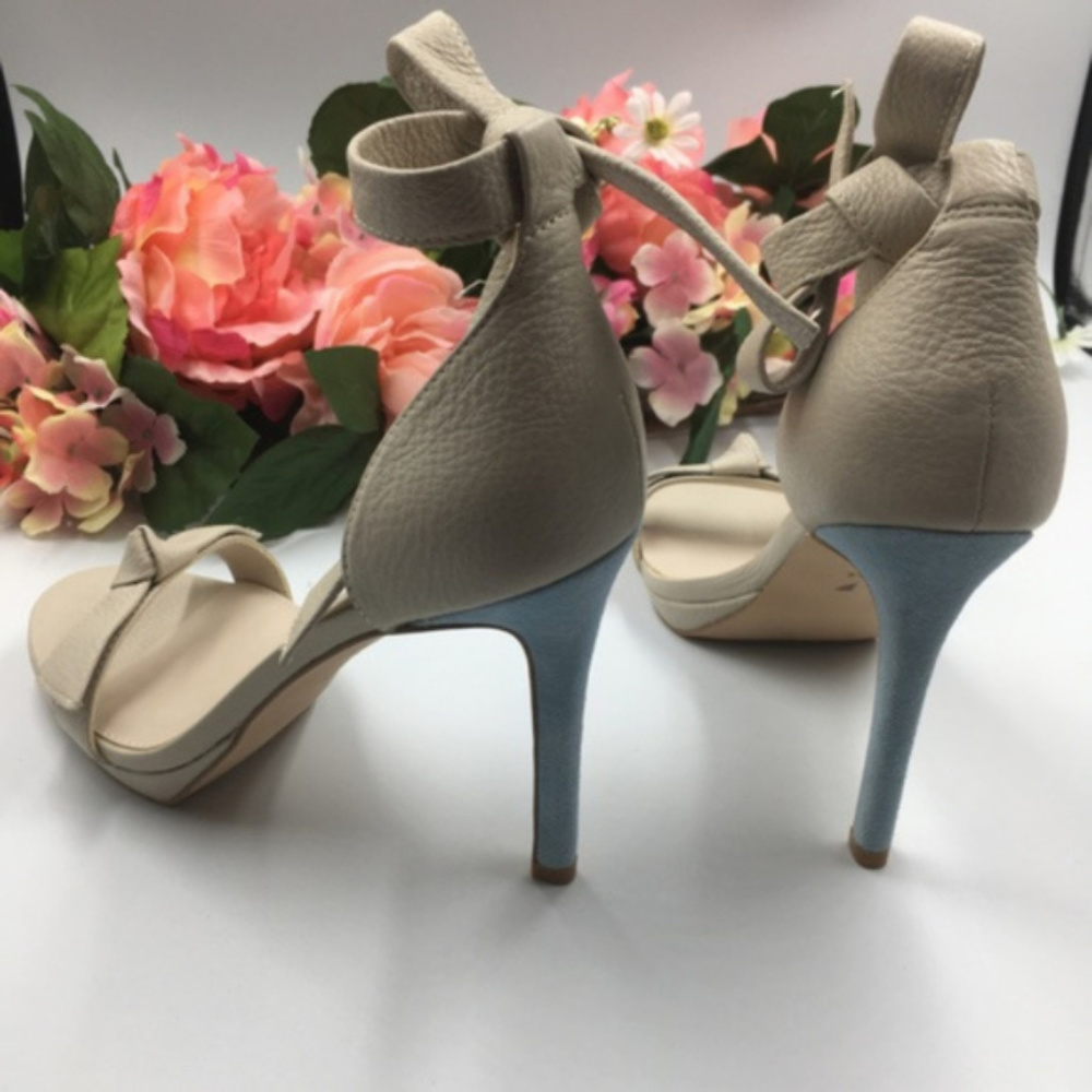 NEW Shoes of Prey Nude Color Block Heel Mariposa - Picture 7 of 7